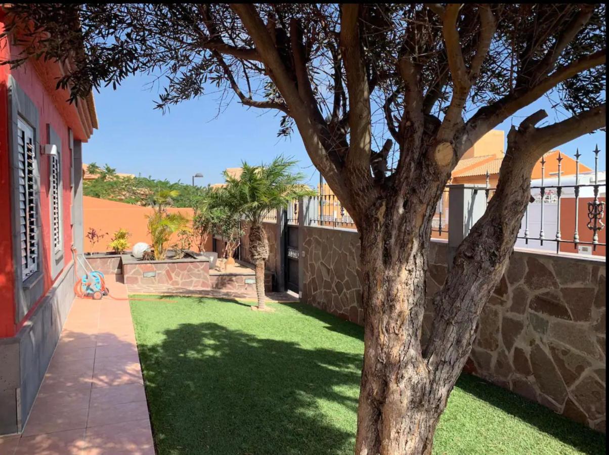 Casa Madriu, Villa De Lujo En Zona Residencial Corralejo Exterior photo